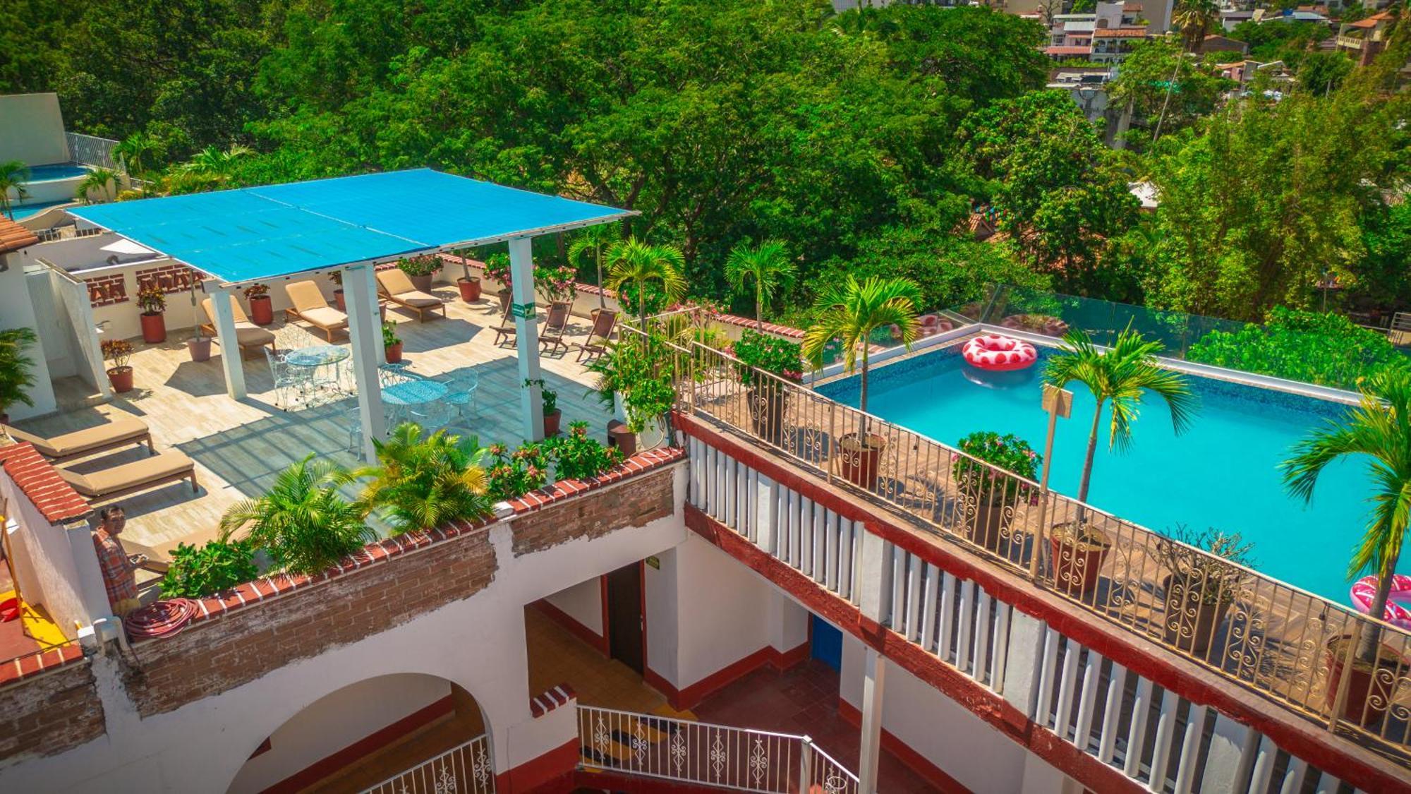 Hotel Encino Malecon Centro Пуэрто-Вальярта Экстерьер фото