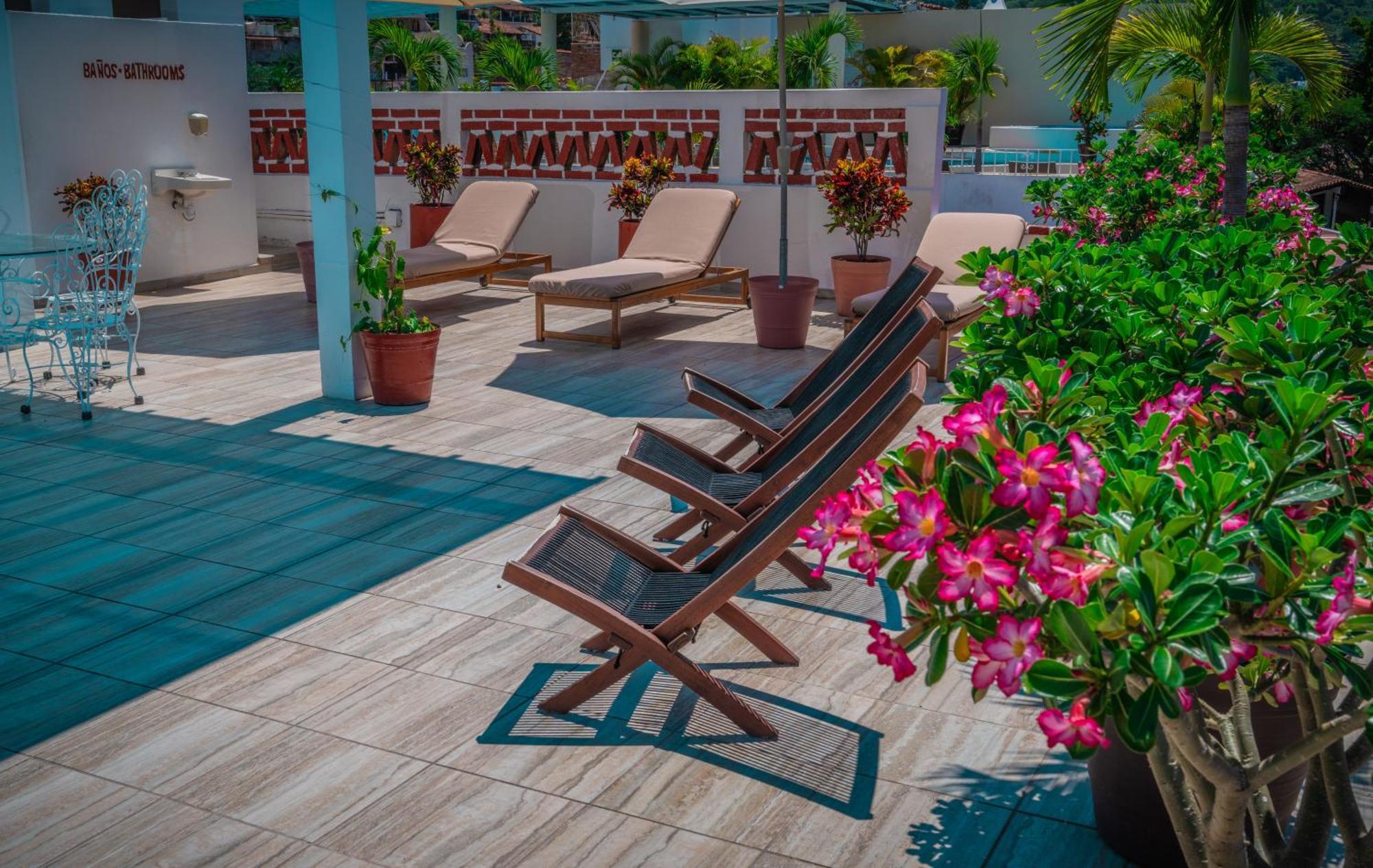 Hotel Encino Malecon Centro Пуэрто-Вальярта Экстерьер фото