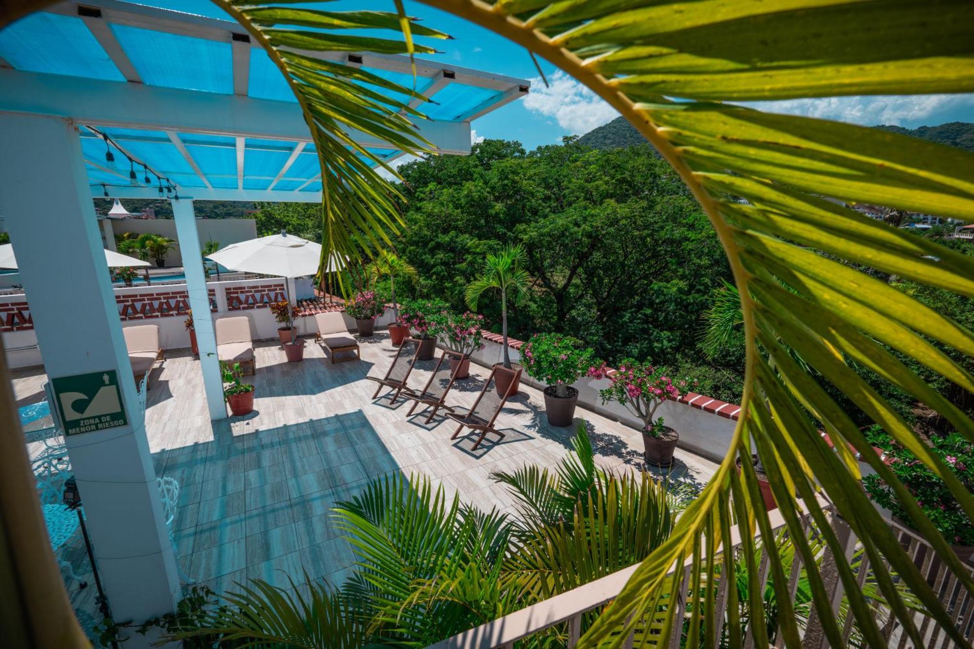 Hotel Encino Malecon Centro Пуэрто-Вальярта Экстерьер фото